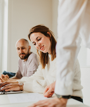 Photo d'équipe de l'agence web Creasit